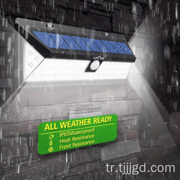 Led güneş duvar ışığı açık